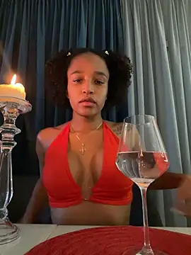 Snapshot of Black_Dolll chatting on 29, 12, 2024 Black Dolll online show from 29, 12, 2024