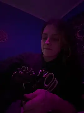 emilysue1 online show from 16, 3, 2025