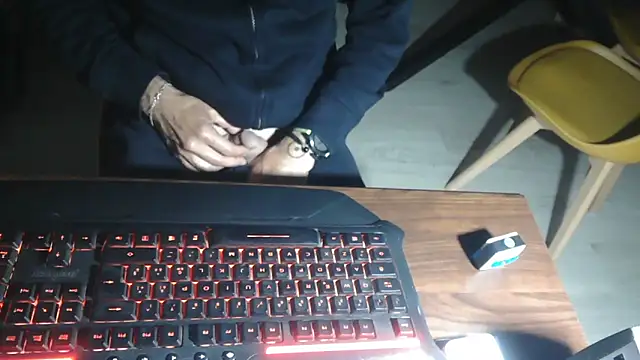 Snapshot of Adri_gard chatting on 21, 5, 2026 Adri gard online show from 21, 5, 2026