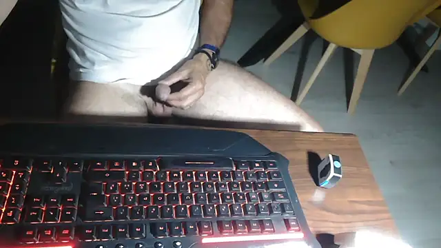 Snapshot of Adri_gard chatting on 30, 5, 2026 Adri gard online show from 30, 5, 2026
