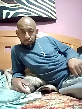 pineda1689 online show from 10, 2, 2025