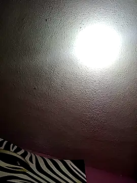 pineda1689 online show from 18, 2, 2025