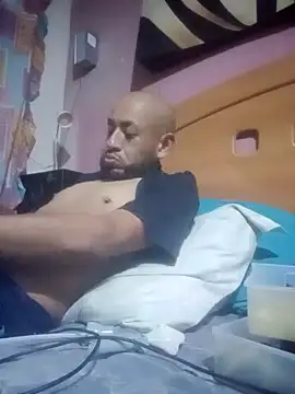 pineda1689 online show from 18, 9, 2025