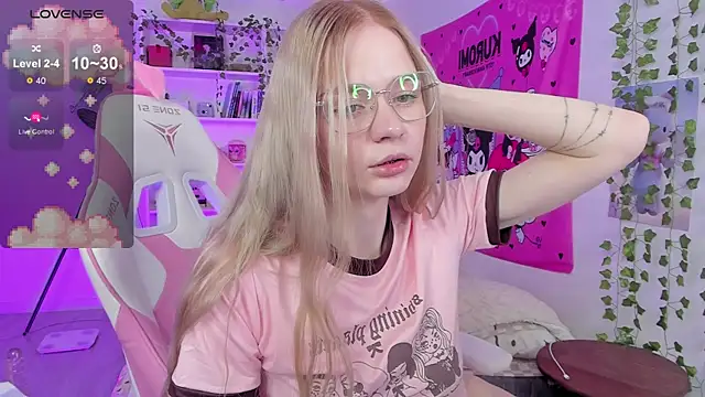 Milia Parker online show from 21, 2, 2025