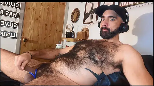 Snapshot of FenixxFire chatting on 12, 7, 2026 FenixxFire online show from 12, 7, 2026