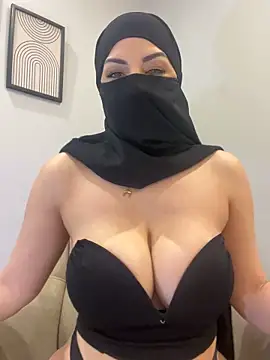 Amberonee31 online show from 12, 2, 2026