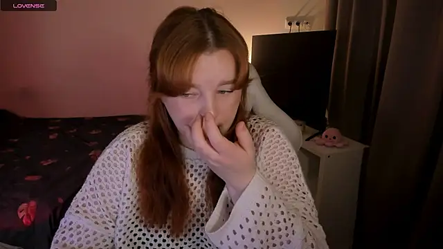 Snapshot of _Lisa_x chatting on 5, 12, 2024  Lisa x online show from 5, 12, 2024