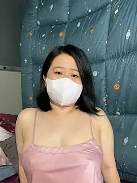 Snapshot of ninini92 chatting on 24, 2, 2025 ninini92 online show from 24, 2, 2025