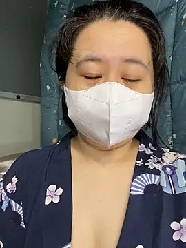 Snapshot of ninini92 chatting on 6, 3, 2025 ninini92 online show from 6, 3, 2025