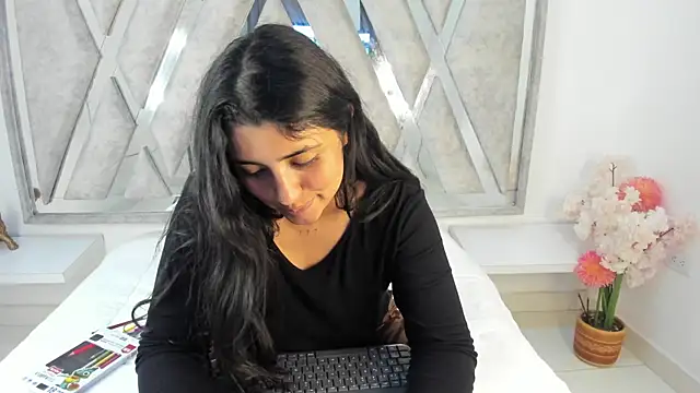 Danna 777  online show from 10, 3, 2025