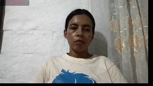 Snapshot of stefany_sexxx chatting on 8, 2, 2025 stefany sexxx online show from 8, 2, 2025