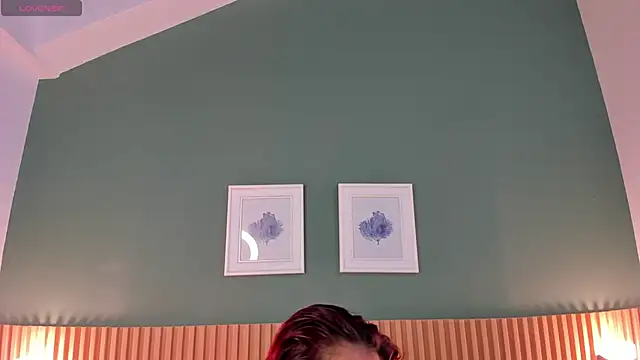  anavictoria  online show from 12, 2, 2025