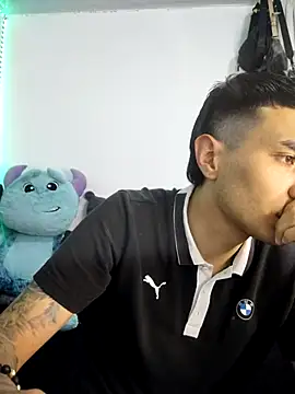 Tifanny Sweett online show from 16, 12, 2025