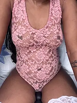 Snapshot of Ravishing_Rubi chatting on 29, 4, 2026 Ravishing Rubi online show from 29, 4, 2026