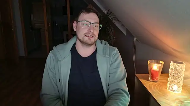 Snapshot of Relsxboy chatting on 7, 1, 2025 Relsxboy online show from 7, 1, 2025