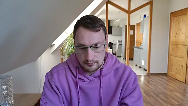 Snapshot of Relsxboy chatting on 6, 3, 2025 Relsxboy online show from 6, 3, 2025