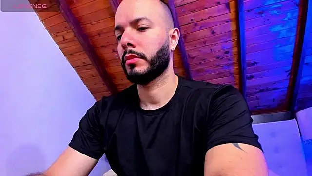 Tom Bailey online show from 2, 3, 2026