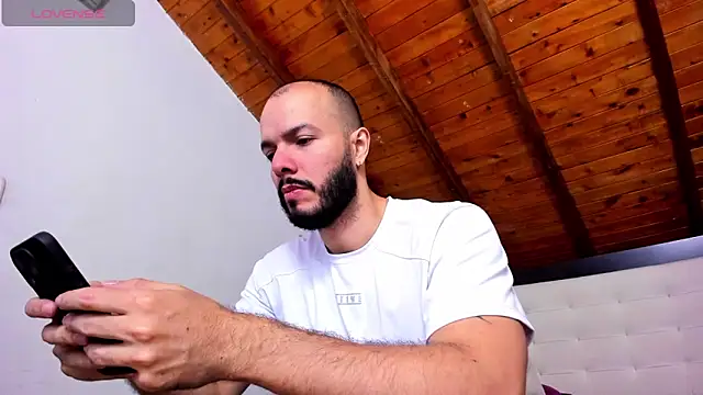 Tom Bailey online show from 24, 3, 2026