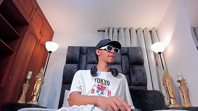 TomyMosterCock online show from 6, 12, 2024