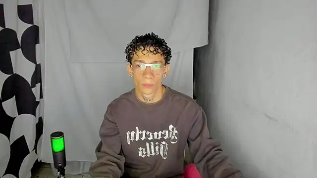 mateodeamjo online show from 8, 6, 2026