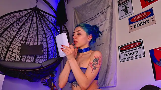 AriaVoss online show from 10, 3, 2026