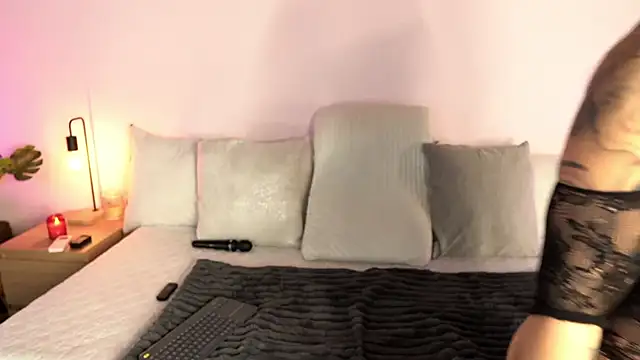 Snapshot of TamyHoney chatting on 5, 6, 2026 TamyHoney online show from 5, 6, 2026