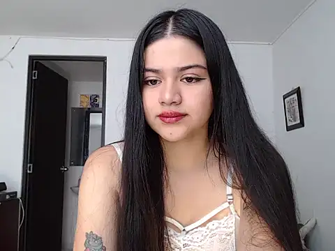Snapshot of angelbeat_ chatting on 18, 12, 2024 angelbeat online show from 18, 12, 2024