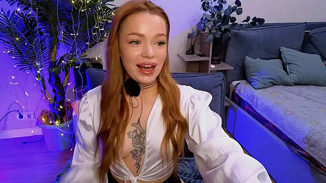 Lily Yin online show from 1, 1, 2025