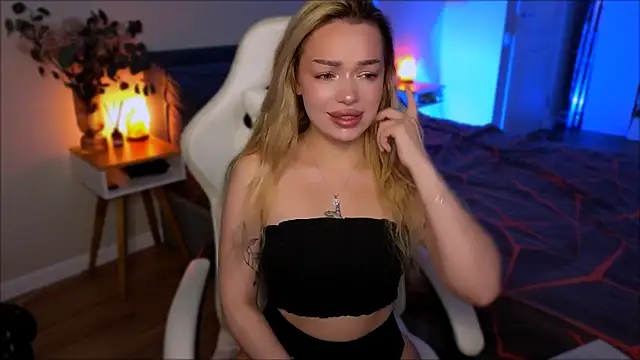 Lily Yin online show from 13, 7, 2026