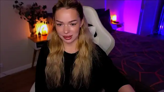 Lily Yin online show from 16, 7, 2026