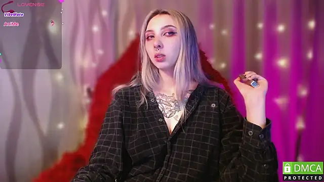 JustMeowGirl online show from 24, 2, 2025