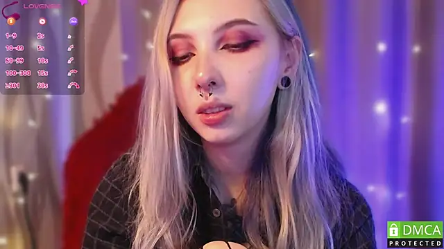 JustMeowGirl online show from 25, 2, 2025