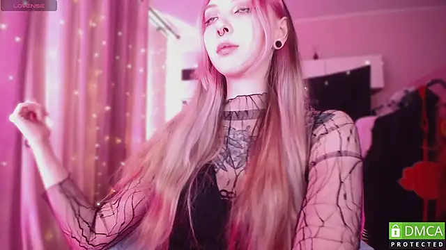 Snapshot of JustMeowGirl chatting on 5, 6, 2026 JustMeowGirl online show from 5, 6, 2026