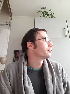 Snapshot of Schnubby1 chatting on 24, 1, 2025 Schnubby1 online show from 24, 1, 2025