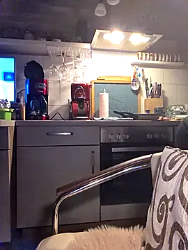 Snapshot of Schnubby1 chatting on 18, 3, 2025 Schnubby1 online show from 18, 3, 2025