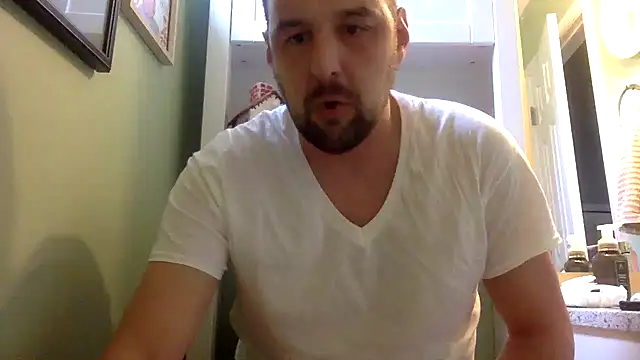 Snapshot of Kink_Master_Daddy chatting on 25, 4, 2026 Kink Master Daddy online show from 25, 4, 2026