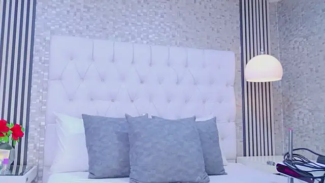 Snapshot of MiaSweeths chatting on 18, 2, 2026 MiaSweeths online show from 18, 2, 2026