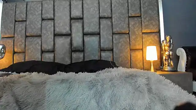 Foxy Assh  online show from 8, 2, 2025