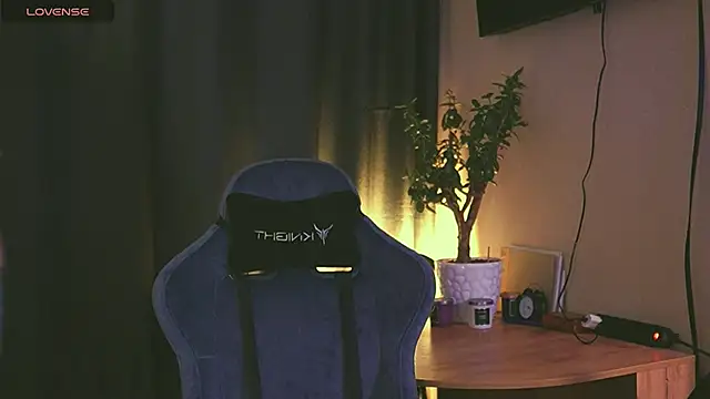 Snapshot of Polusladkoye chatting on 19, 2, 2025 Polusladkoye online show from 19, 2, 2025