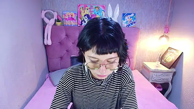 charlottemoonxz online show from 2, 3, 2026