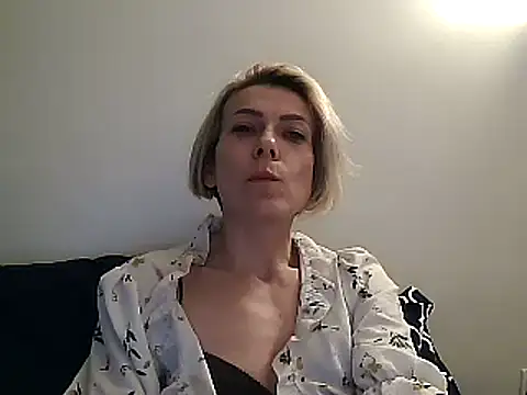 Snapshot of anechka1 chatting on 17, 2, 2025 anechka1 online show from 17, 2, 2025