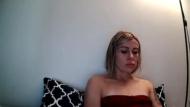 Snapshot of anechka1 chatting on 7, 10, 2025 anechka1 online show from 7, 10, 2025