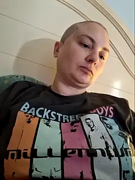 Snapshot of MilfyMrsRobinson chatting on 3, 5, 2026 MilfyMrsRobinson online show from 3, 5, 2026