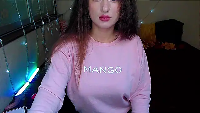 LizaSenri online show from 25, 11, 2025