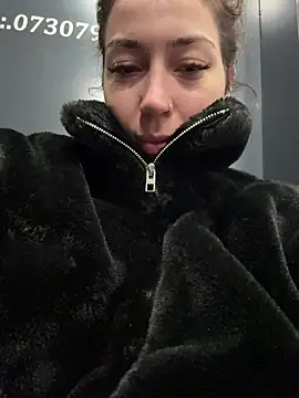 KimArts online show from 6, 11, 2025