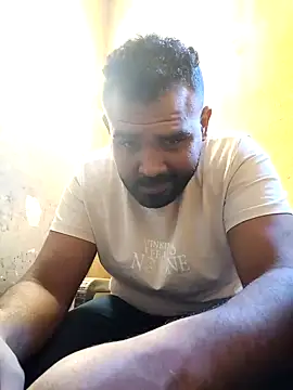 Snapshot of ListedLoin chatting on 11, 1, 2025 ListedLoin online show from 11, 1, 2025