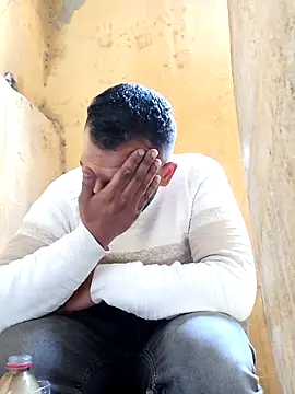 Snapshot of ListedLoin chatting on 15, 2, 2025 ListedLoin online show from 15, 2, 2025