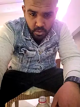 Snapshot of ListedLoin chatting on 22, 3, 2025 ListedLoin online show from 22, 3, 2025