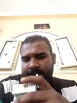 Snapshot of ListedLoin chatting on 19, 10, 2025 ListedLoin online show from 19, 10, 2025