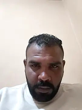 Snapshot of ListedLoin chatting on 20, 5, 2026 ListedLoin online show from 20, 5, 2026